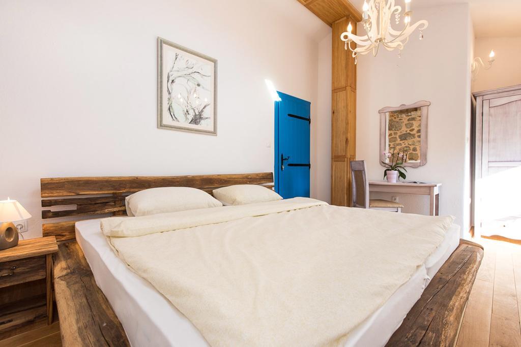 Villa Marevic Vrh  Luaran gambar