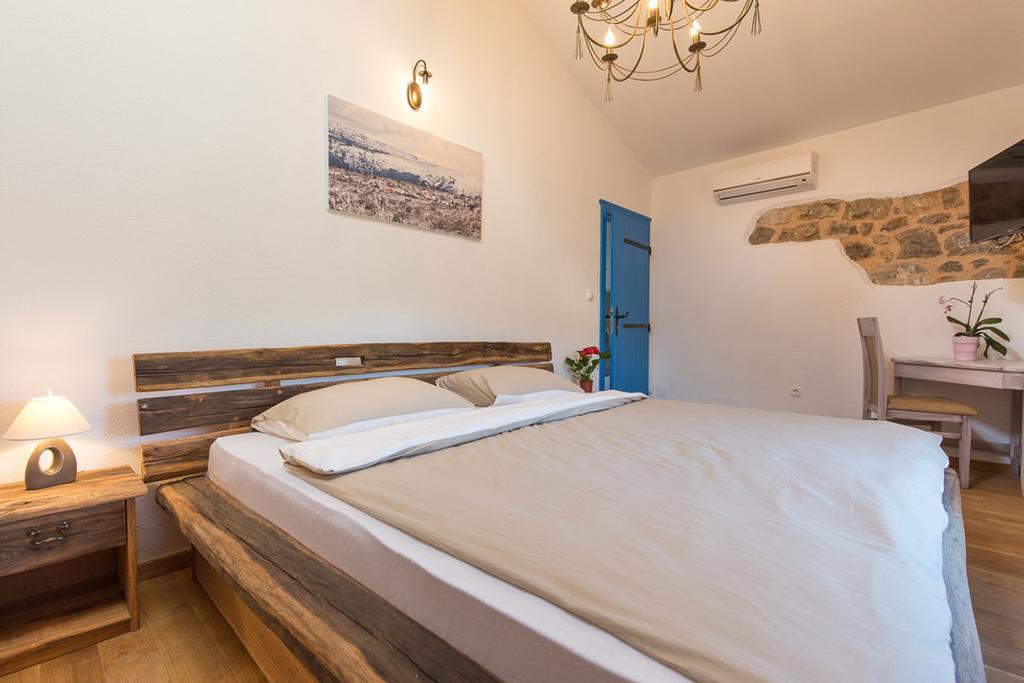 Villa Marevic Vrh  Luaran gambar