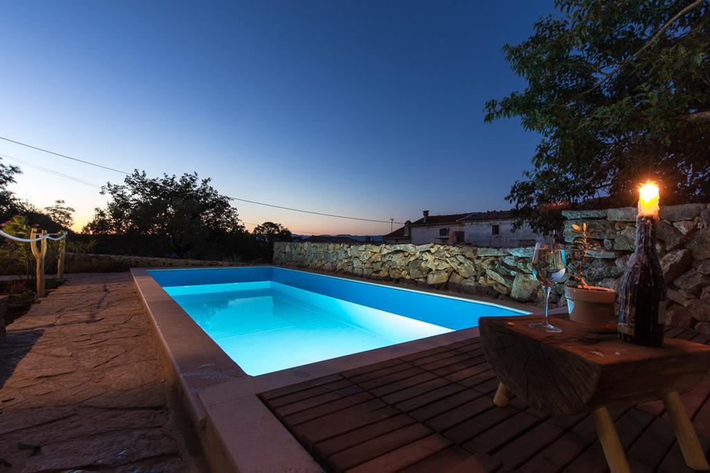 Villa Marevic Vrh  Luaran gambar
